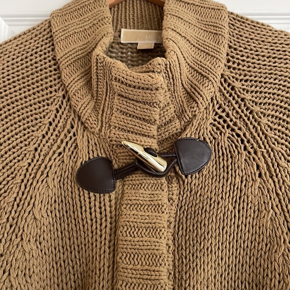 Michael Kors Poncho Cape Cardigan Sweater with zipper & toggles size Medium - Picture 5 of 16